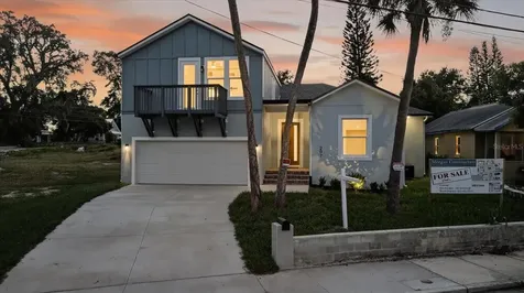 207 Athens Street Tarpon Springs FL 34689