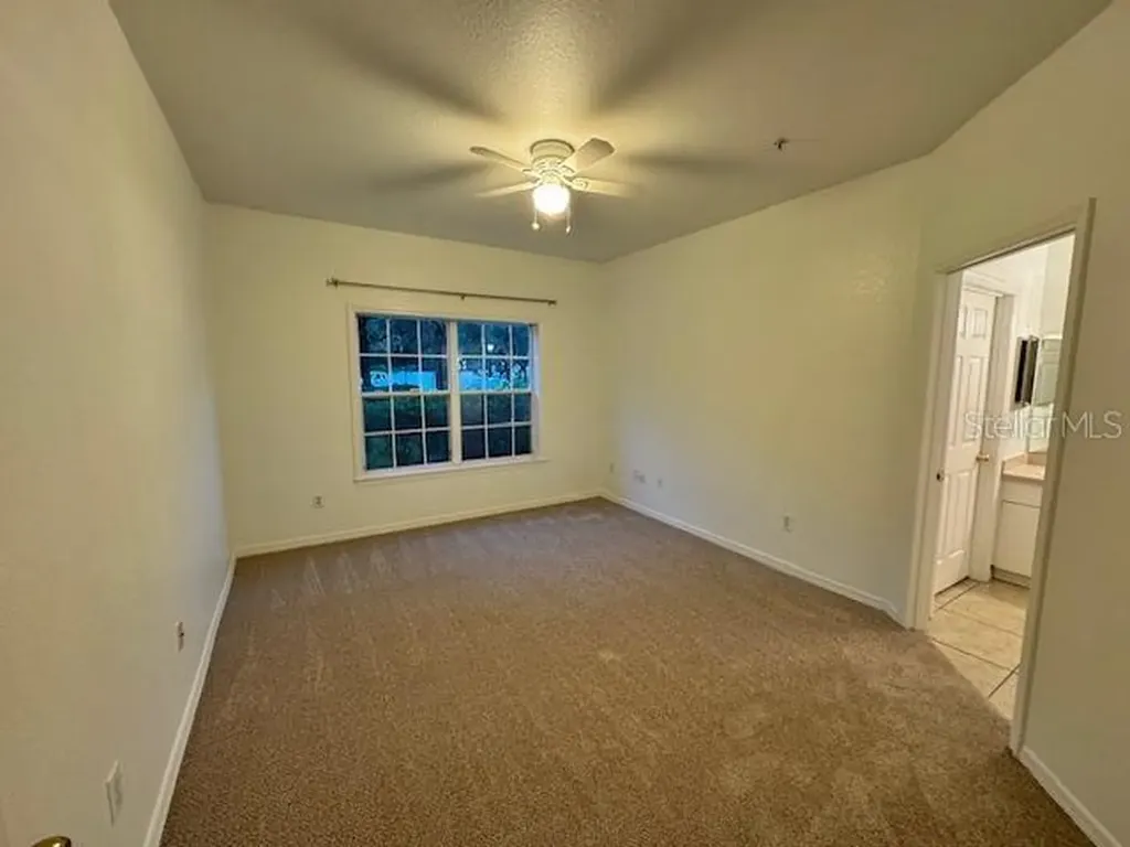 3611 Conroy Orlando FL 32839