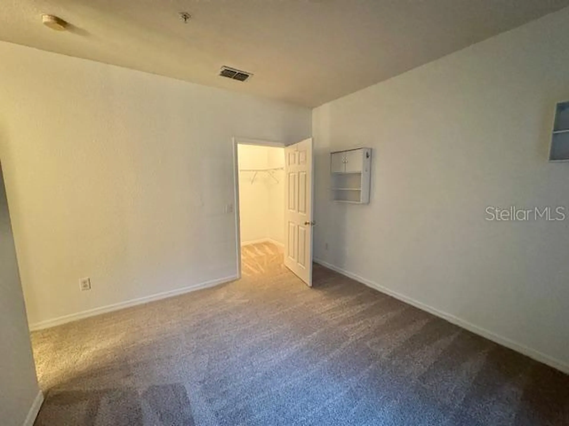 3611 Conroy Orlando FL 32839