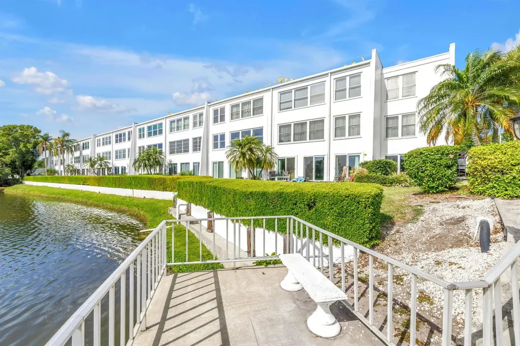 1655 S Highland Avenue Clearwater FL 33756