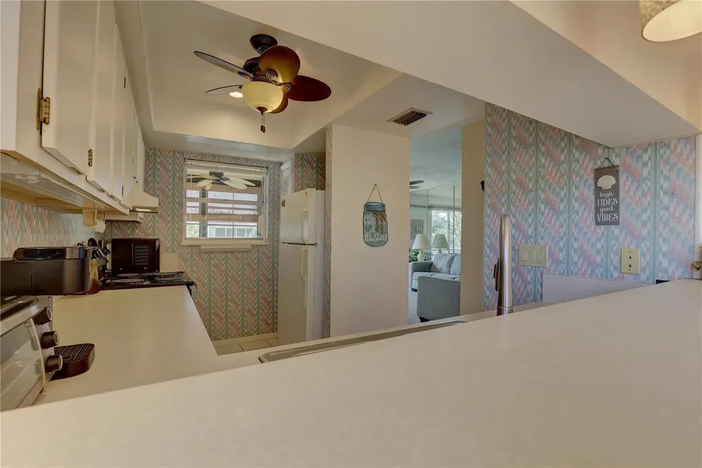 428 Windrush Bay Drive Tarpon Springs FL 34689