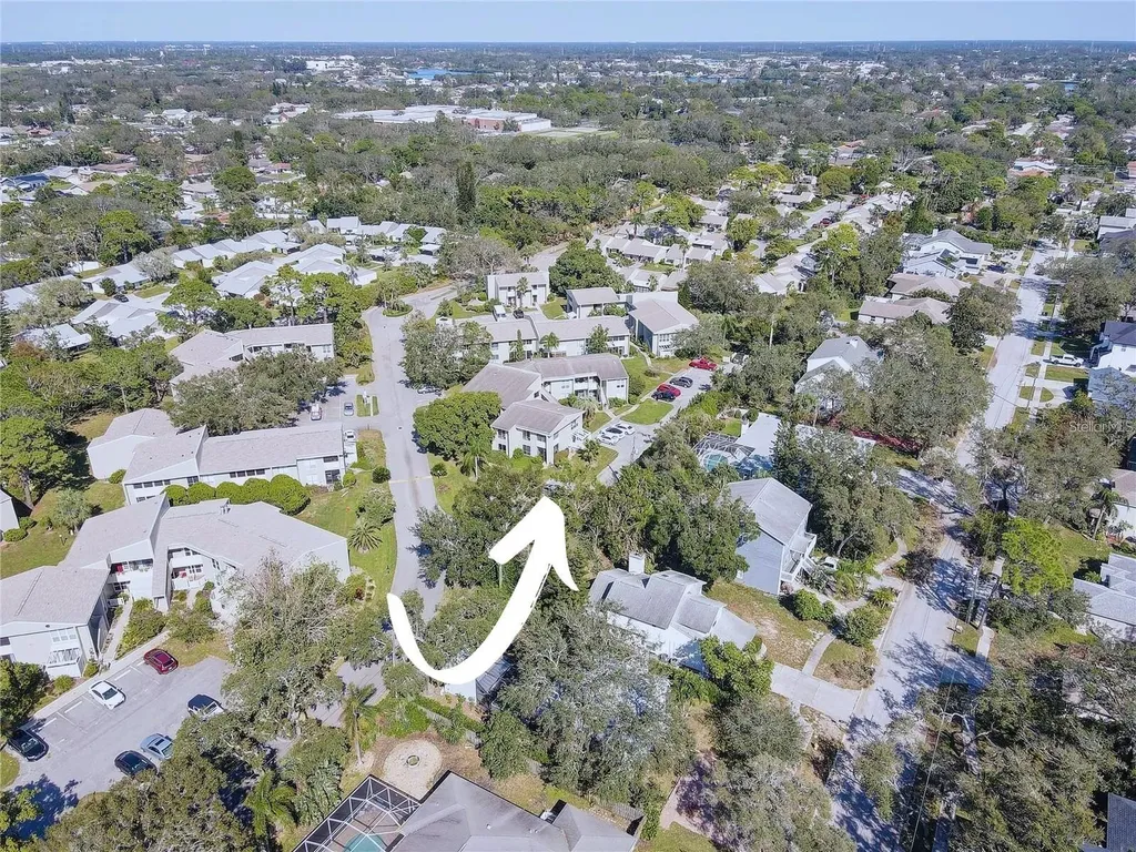 428 Windrush Bay Drive Tarpon Springs FL 34689