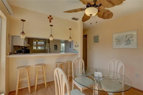 428 Windrush Bay Drive Tarpon Springs FL 34689