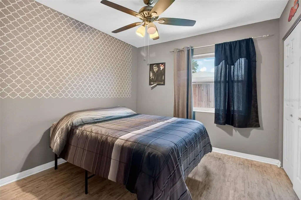 7772 90th Way Seminole FL 33777