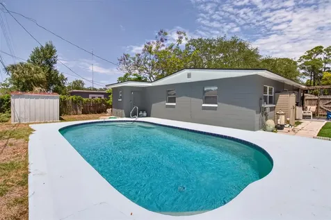 7772 90th Way Seminole FL 33777
