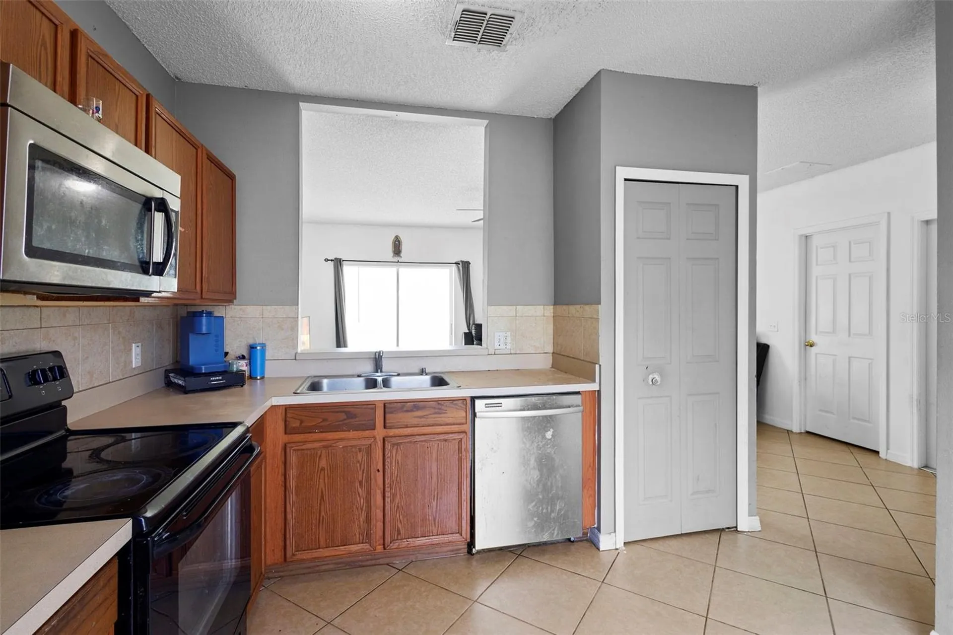 1040 Cannock Drive Kissimmee FL 34758