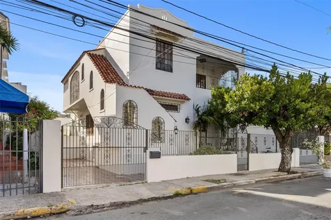 652 Calle Hernandez Miramar PR 00907