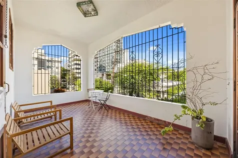 652 Calle Hernandez Miramar PR 00907