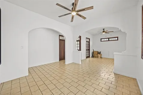 652 Calle Hernandez Miramar PR 00907