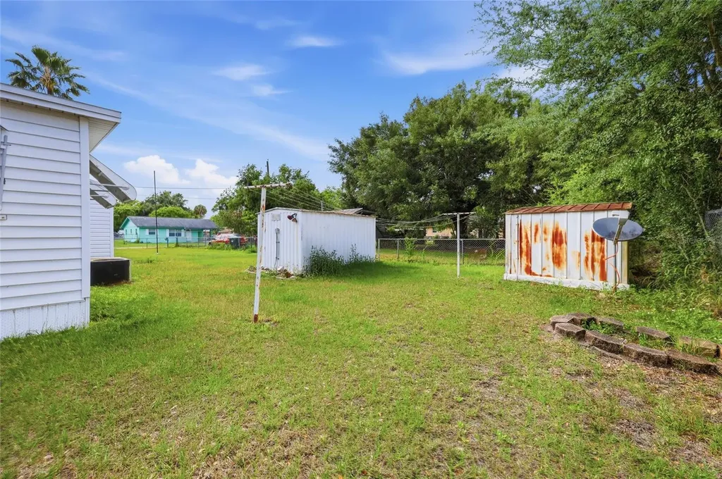 1705 Delaware Avenue St Cloud FL 34769