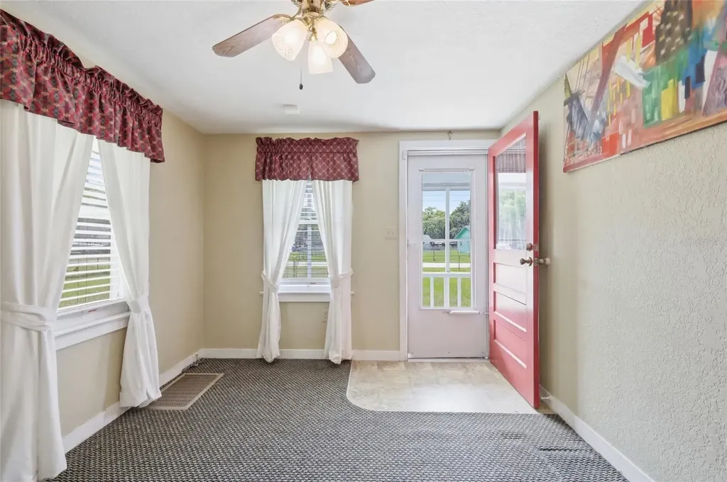 1705 Delaware Avenue St Cloud FL 34769