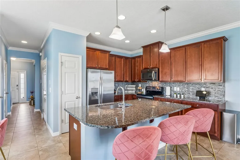 4043 69th Terrace N Pinellas Park FL 33781