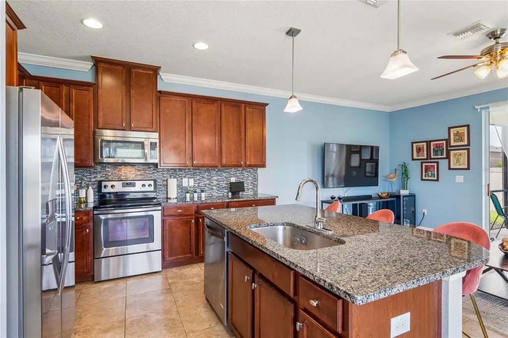 4043 69th Terrace N Pinellas Park FL 33781
