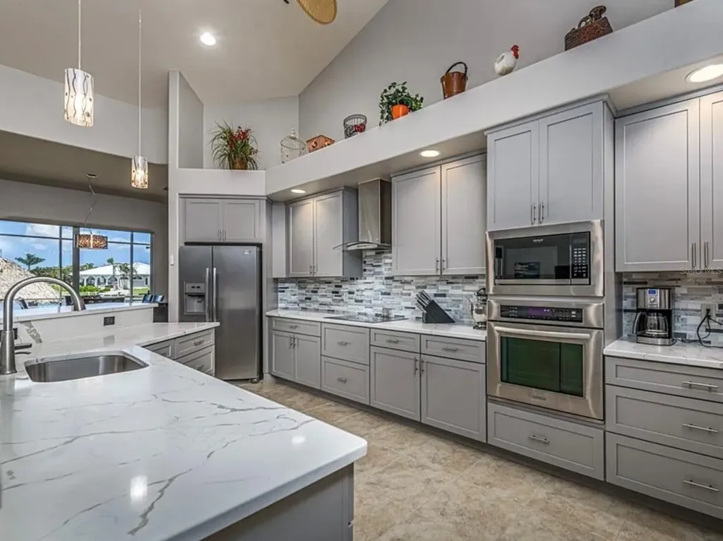 5024 SW 17th Avenue Cape Coral FL 33914