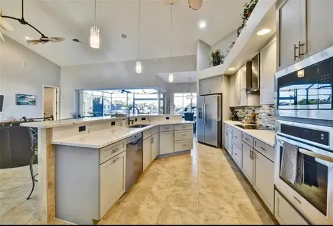 5024 SW 17th Avenue Cape Coral FL 33914