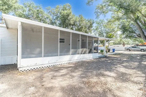 5807 Barry Lane Tampa FL 33634