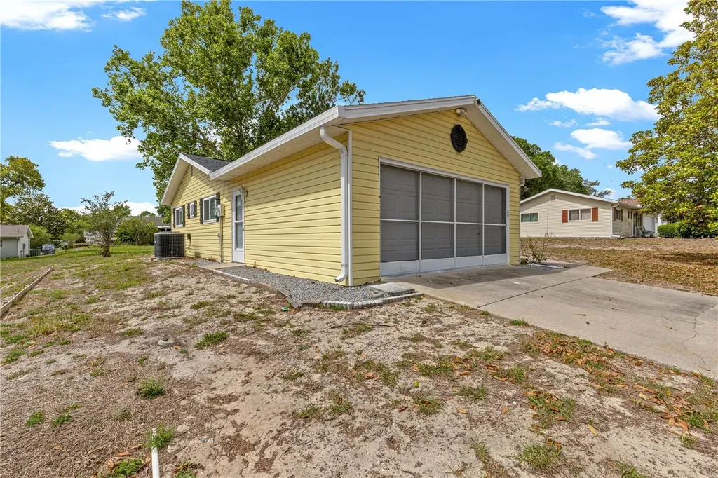 8470 SW 107th Place Ocala FL 34481