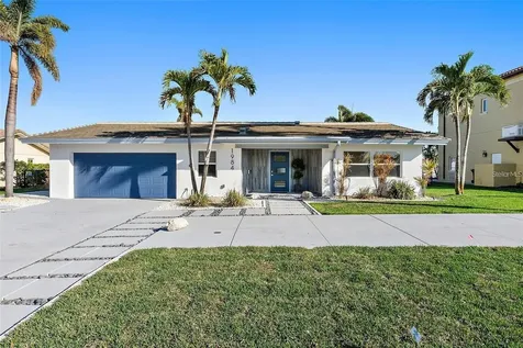 1984 Kansas Avenue NE St Petersburg FL 33703