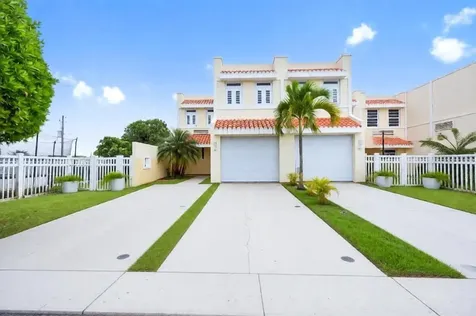 24 Gables Breeze Dorado PR 00646