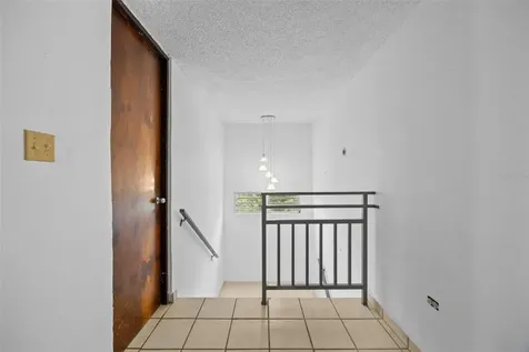 24 Gables Breeze Dorado PR 00646