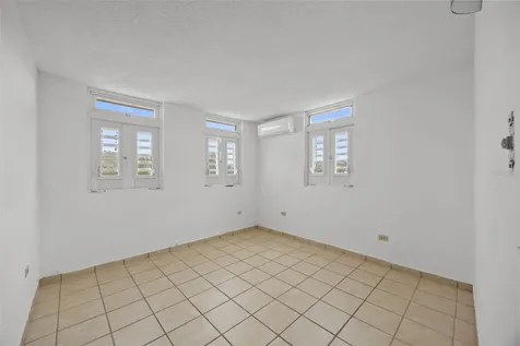 24 Gables Breeze Dorado PR 00646
