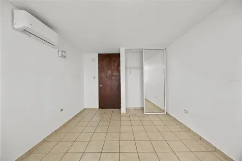 24 Gables Breeze Dorado PR 00646
