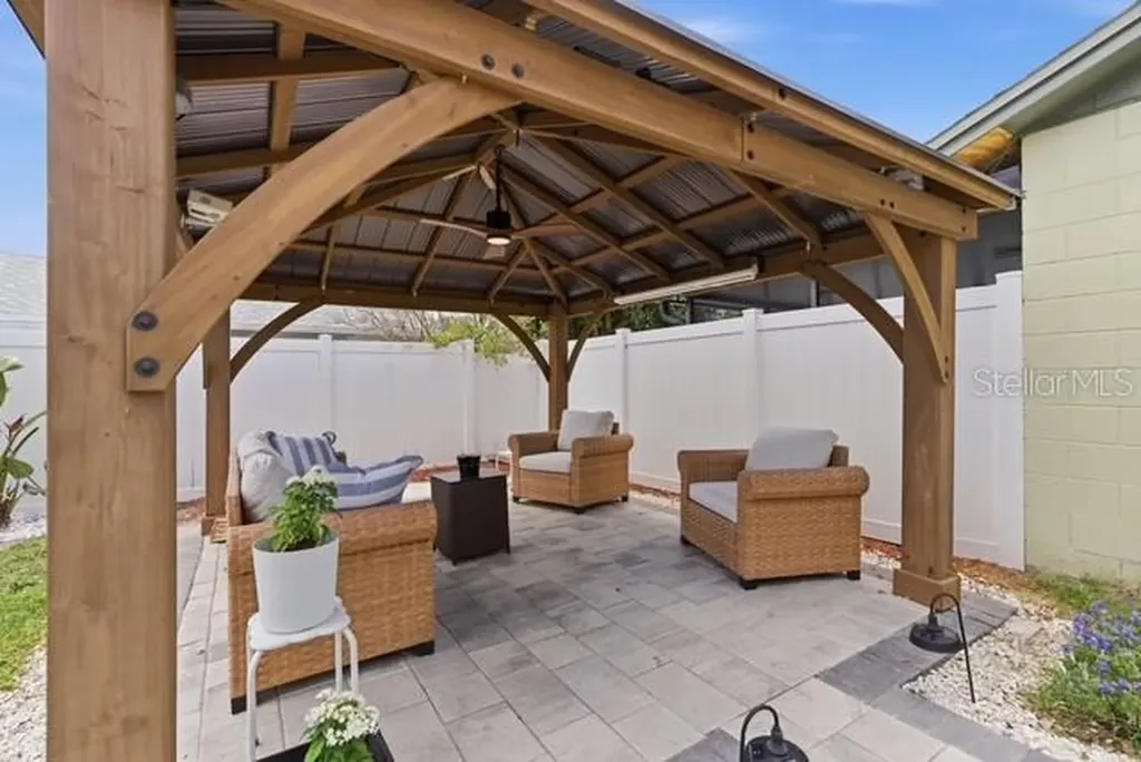 5108 Spicewood Court Tampa FL 33624