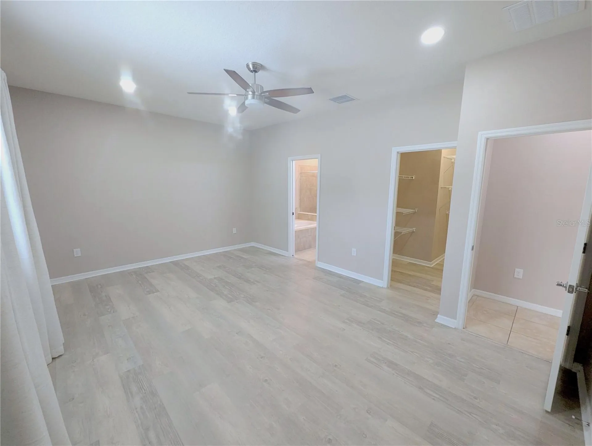 18810 Birchwood Groves Drive Lutz FL 33558