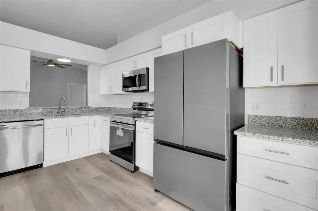 25212 Clifford Hill Leesburg FL 34748