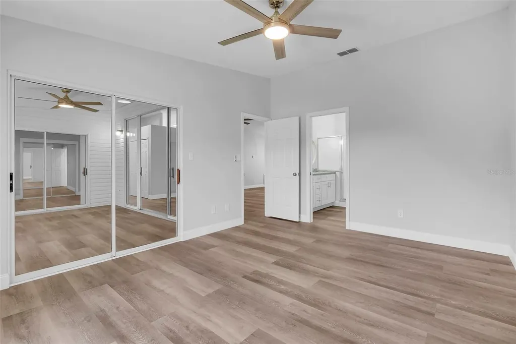 25212 Clifford Hill Leesburg FL 34748