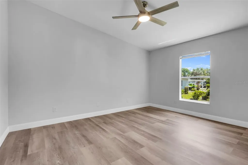 25212 Clifford Hill Leesburg FL 34748