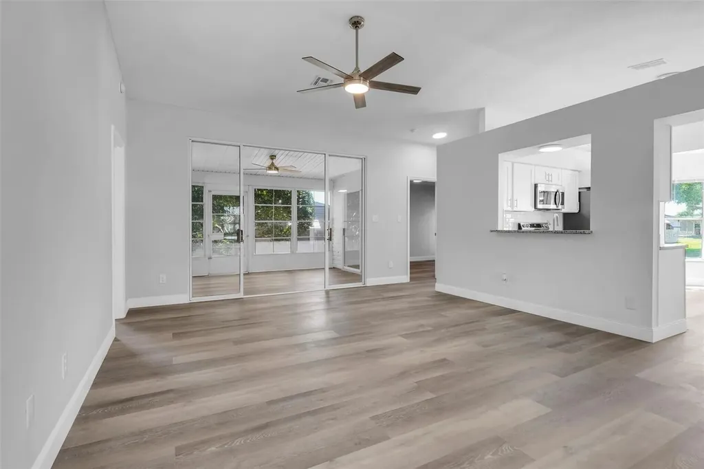 25212 Clifford Hill Leesburg FL 34748