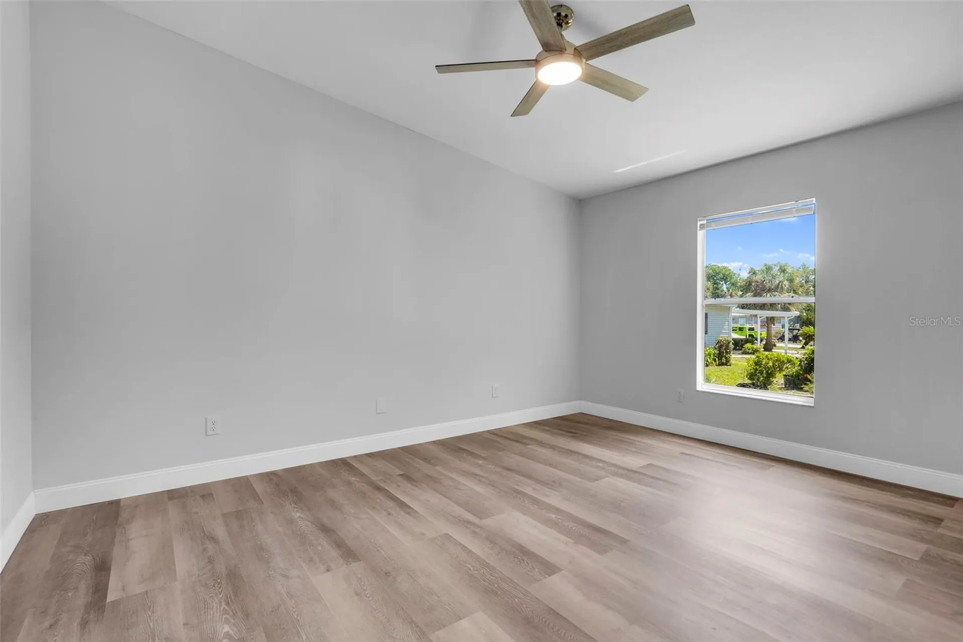 25212 Clifford Hill Leesburg FL 34748