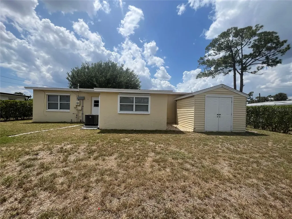 2472 Picnic Street Port Charlotte FL 33952