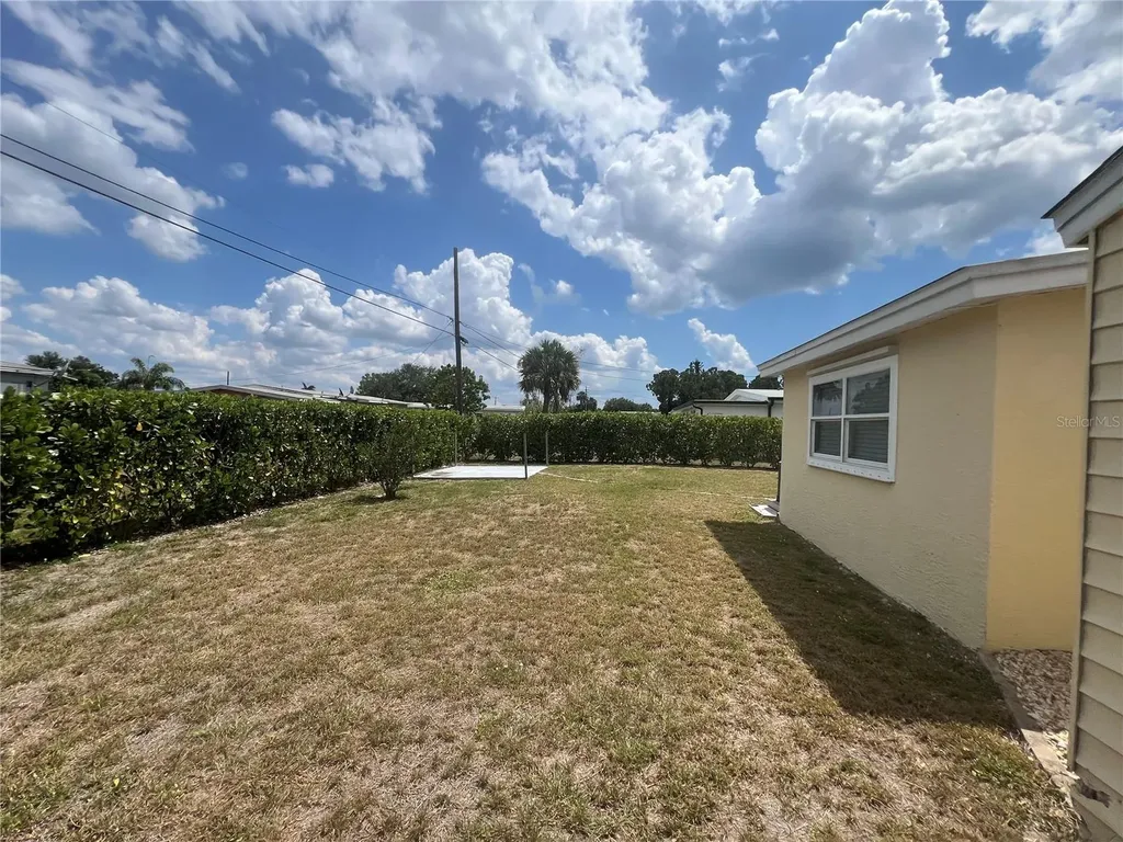 2472 Picnic Street Port Charlotte FL 33952