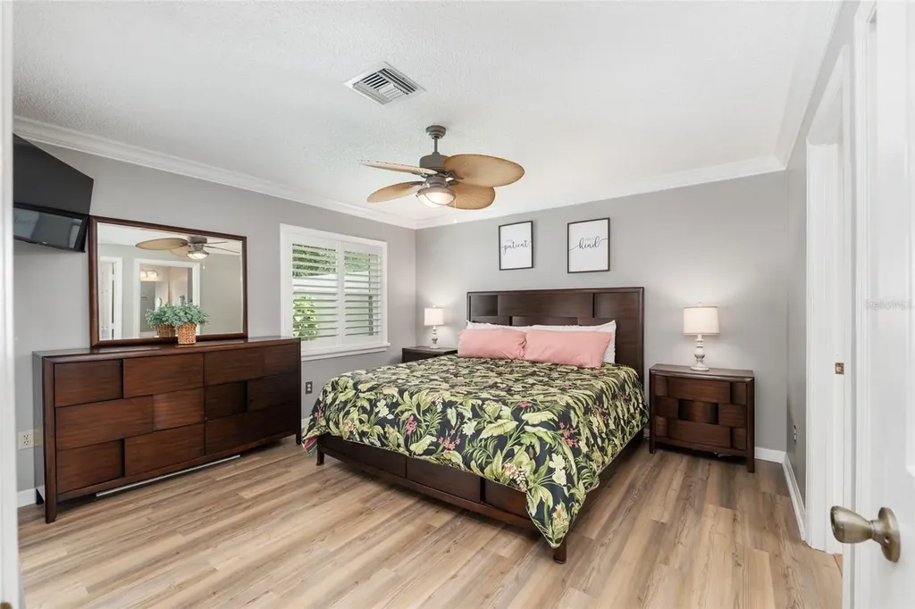 963 Avalon Avenue The Villages FL 32159