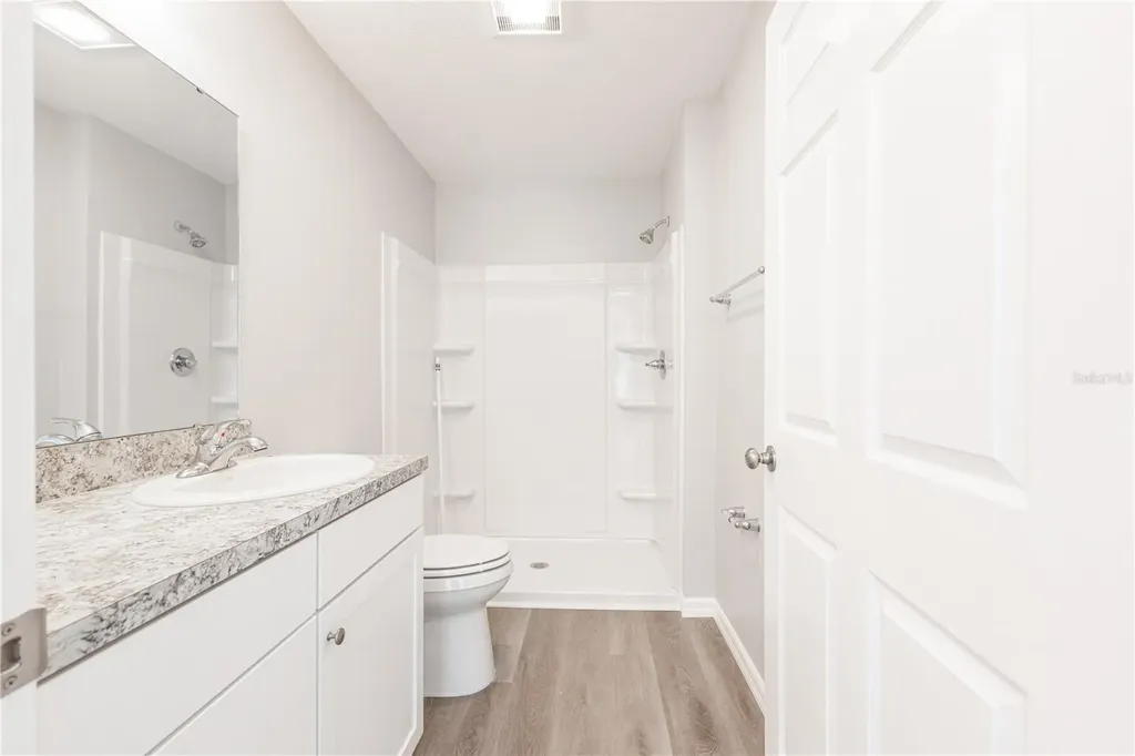 10068 Cr 229 Oxford FL 34484