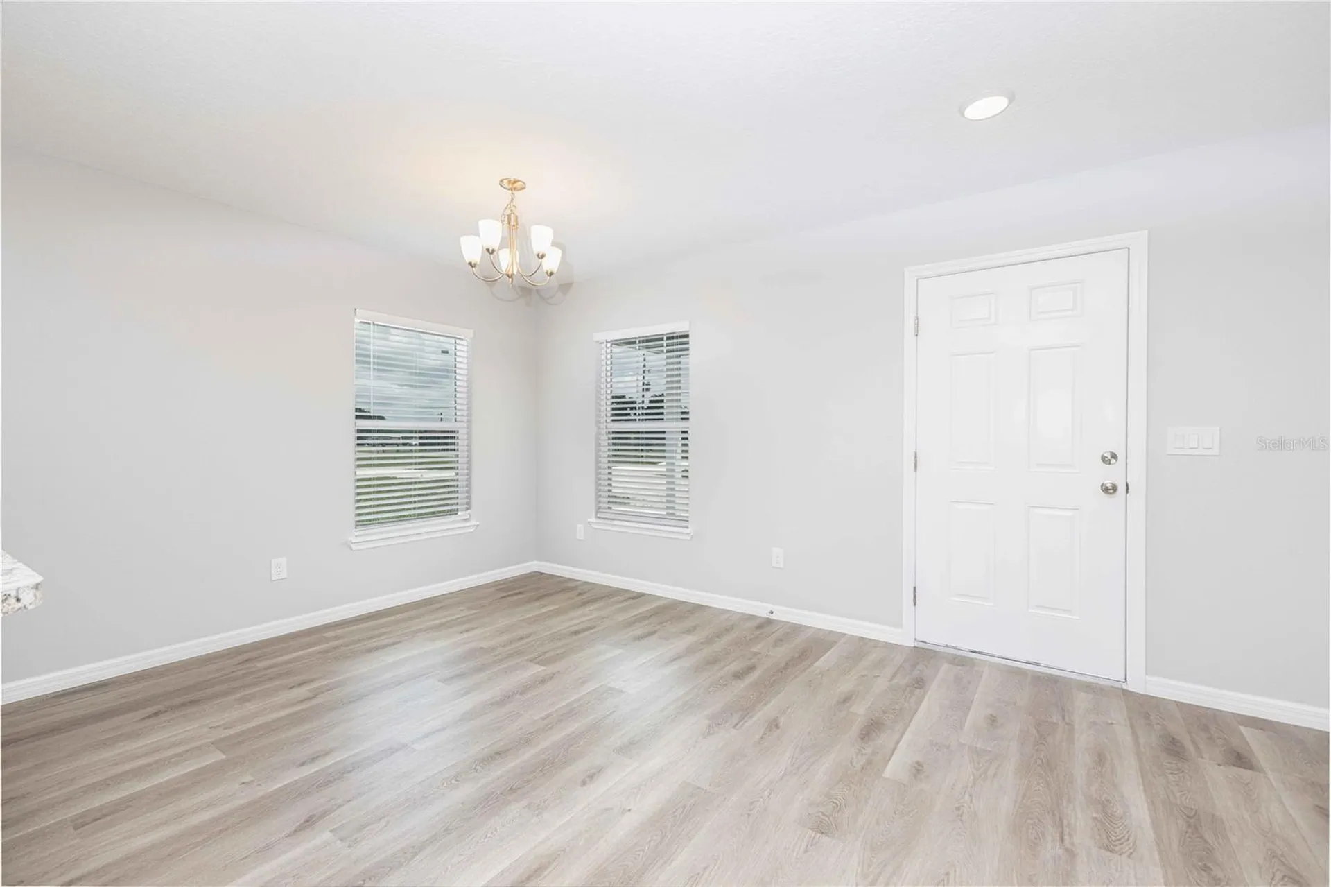 10068 Cr 229 Oxford FL 34484