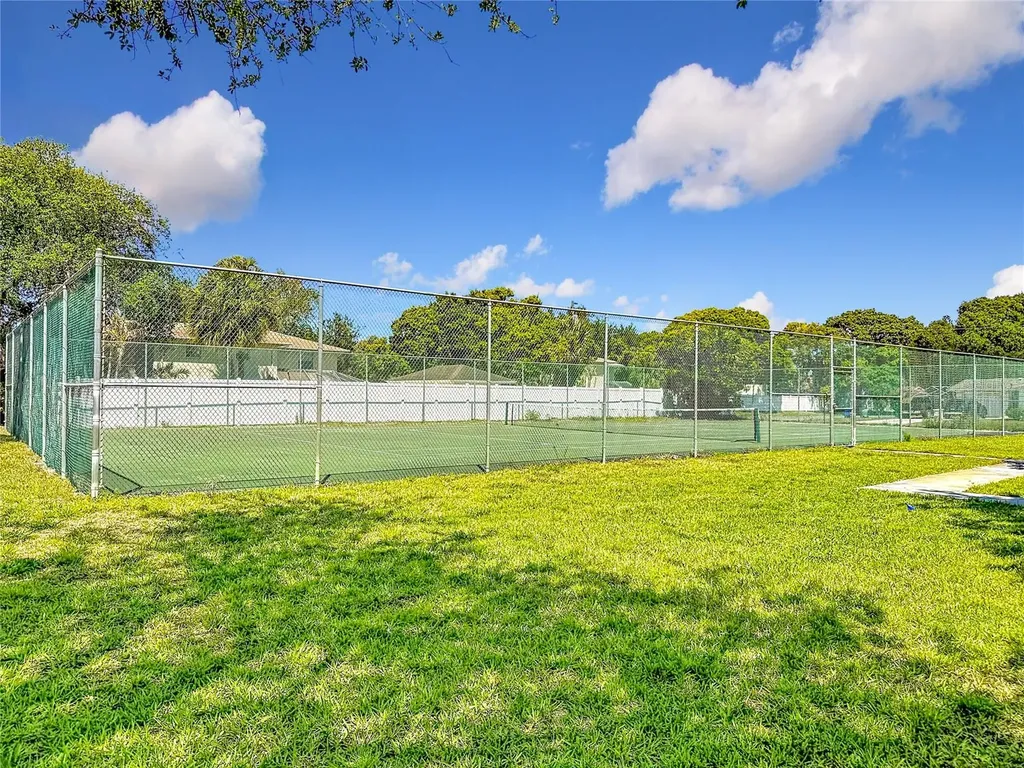 1458 N Lawnwood Circle Fort Pierce FL 34950