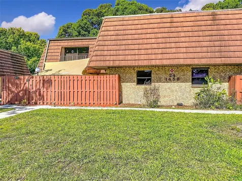 1458 N Lawnwood Circle Fort Pierce FL 34950