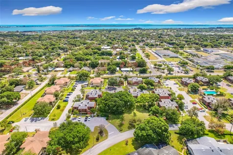1458 N Lawnwood Circle Fort Pierce FL 34950