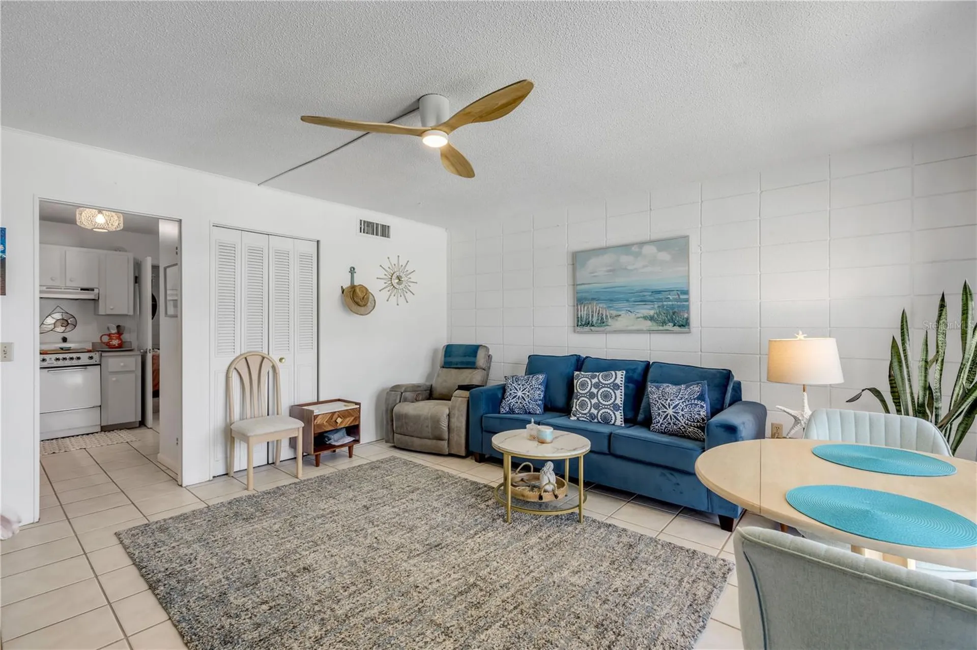 541 S Peninsula Avenue New Smyrna Beach FL 32169