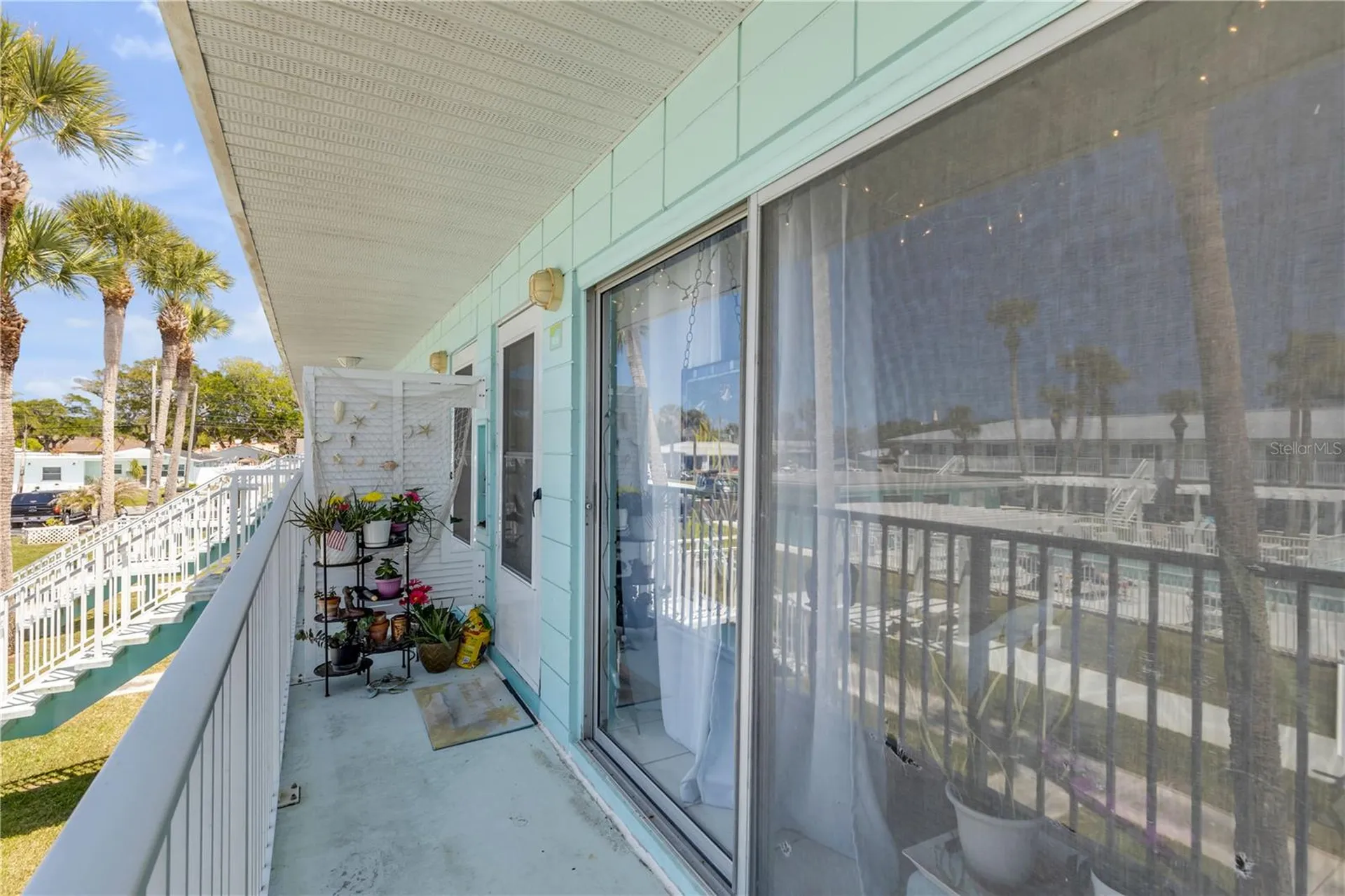 541 S Peninsula Avenue New Smyrna Beach FL 32169