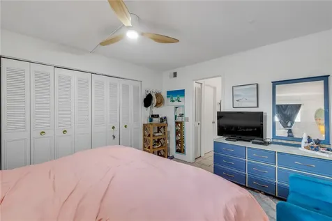 541 S Peninsula Avenue New Smyrna Beach FL 32169