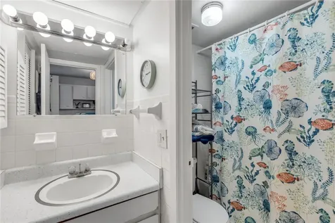 541 S Peninsula Avenue New Smyrna Beach FL 32169