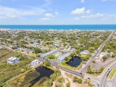 541 S Peninsula Avenue New Smyrna Beach FL 32169