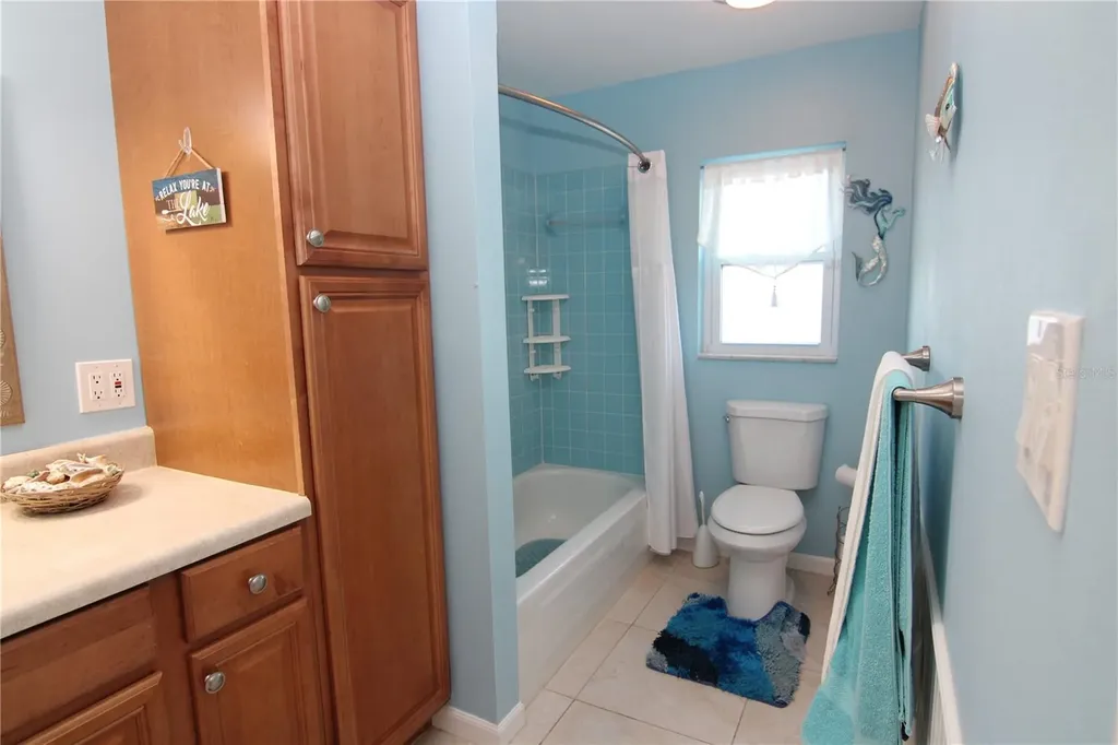 1207 Lakehouse Court Sun City Center FL 33573