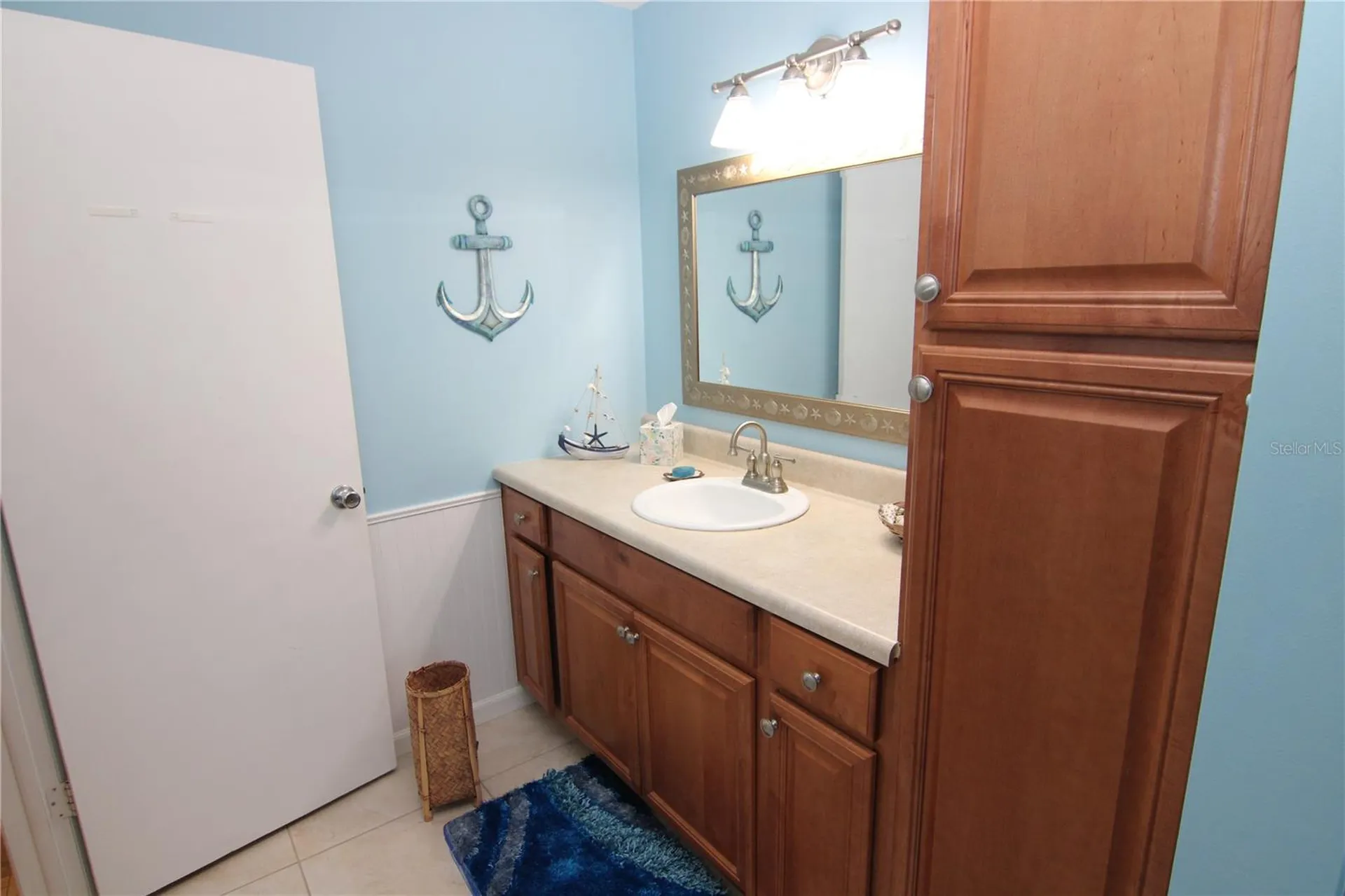 1207 Lakehouse Court Sun City Center FL 33573