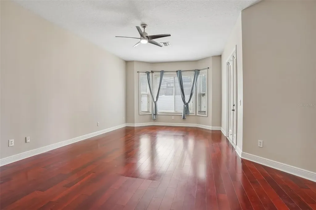 910 Parasol Place Oviedo FL 32766