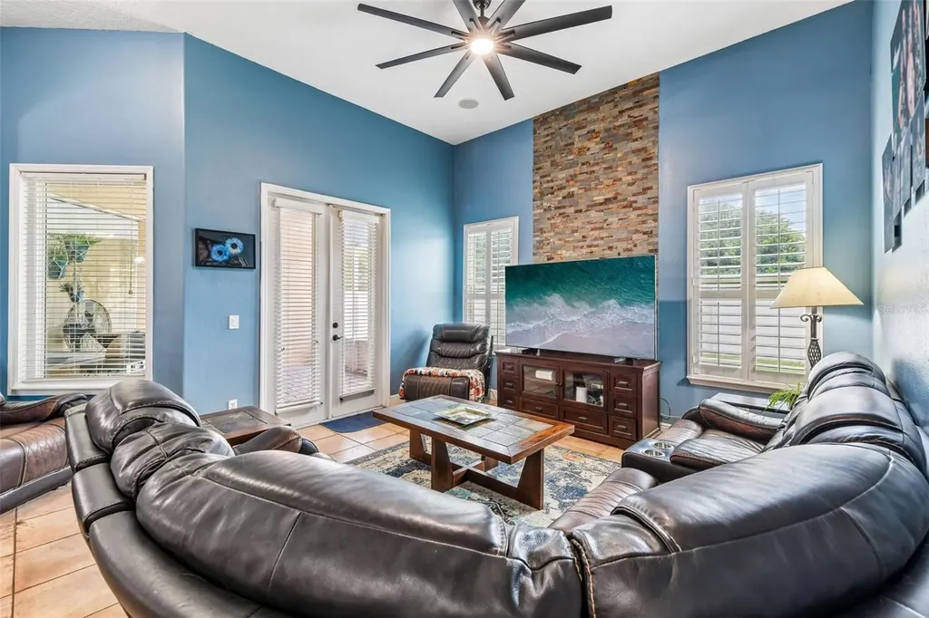 910 Parasol Place Oviedo FL 32766